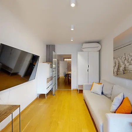 Apartamento In Direkter Strandlage Mit Eingeschraenktem Meerblick, Freia 09, Binz