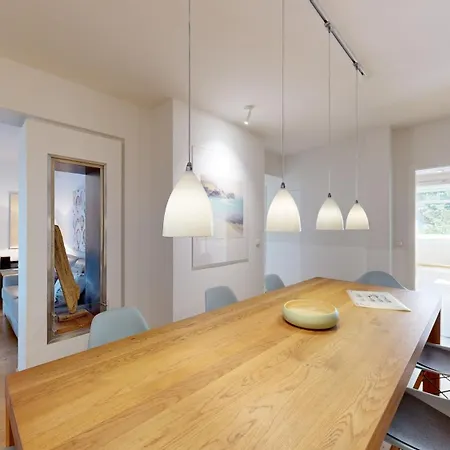 In Direkter Strandlage Mit Eingeschraenktem Meerblick, Freia 09, *