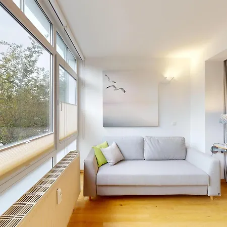 In Direkter Strandlage Mit Eingeschraenktem Meerblick, Freia 09, Appartement Binz