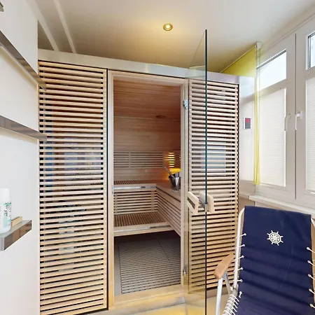 In Direkter Strandlage Mit Eingeschraenktem Meerblick, Freia 09,