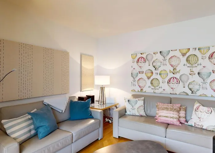 In Direkter Strandlage Mit Eingeschraenktem Meerblick, Freia 09, Appartement Binz