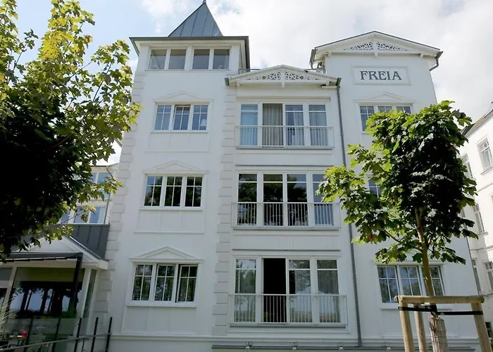 In Direkter Strandlage Mit Eingeschraenktem Meerblick, Freia 09, Appartement