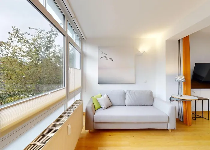 In Direkter Strandlage Mit Eingeschraenktem Meerblick, Freia 09, Appartement Binz