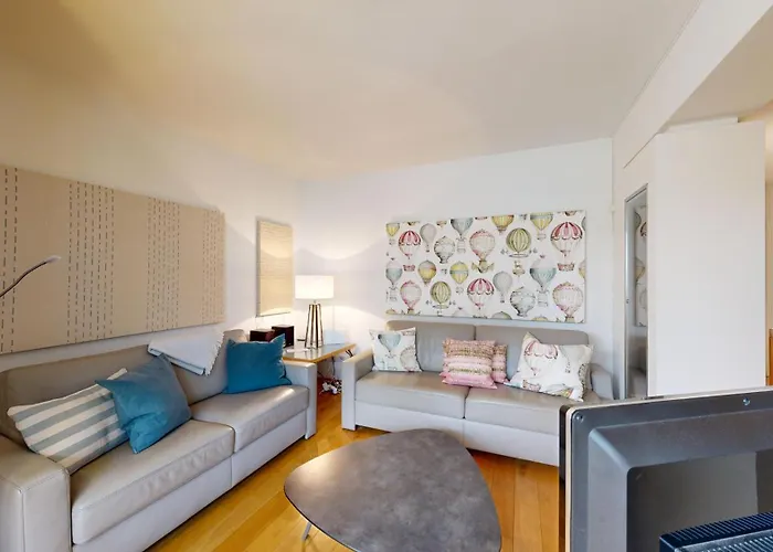 In Direkter Strandlage Mit Eingeschraenktem Meerblick, Freia 09, *